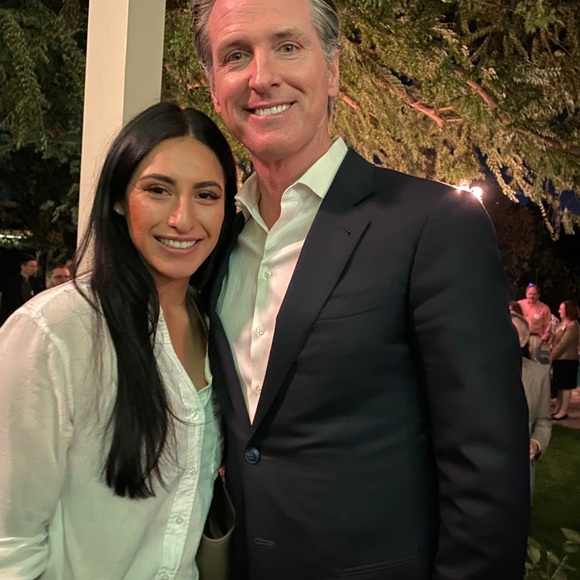 Meet your Posher, Nancy - Picture 2 of 8